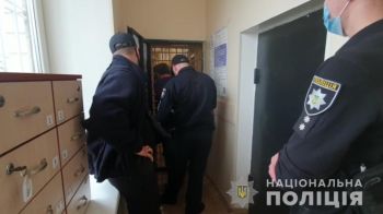 Правоохоронці затримали трьох підозрюваних у викраденні понад 400 тисяч доларів